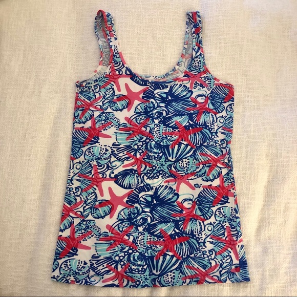 ❌SOLD❌ Lilly Pulitzer Tabbie Tank in SheShe Shells - Picture 2 of 3